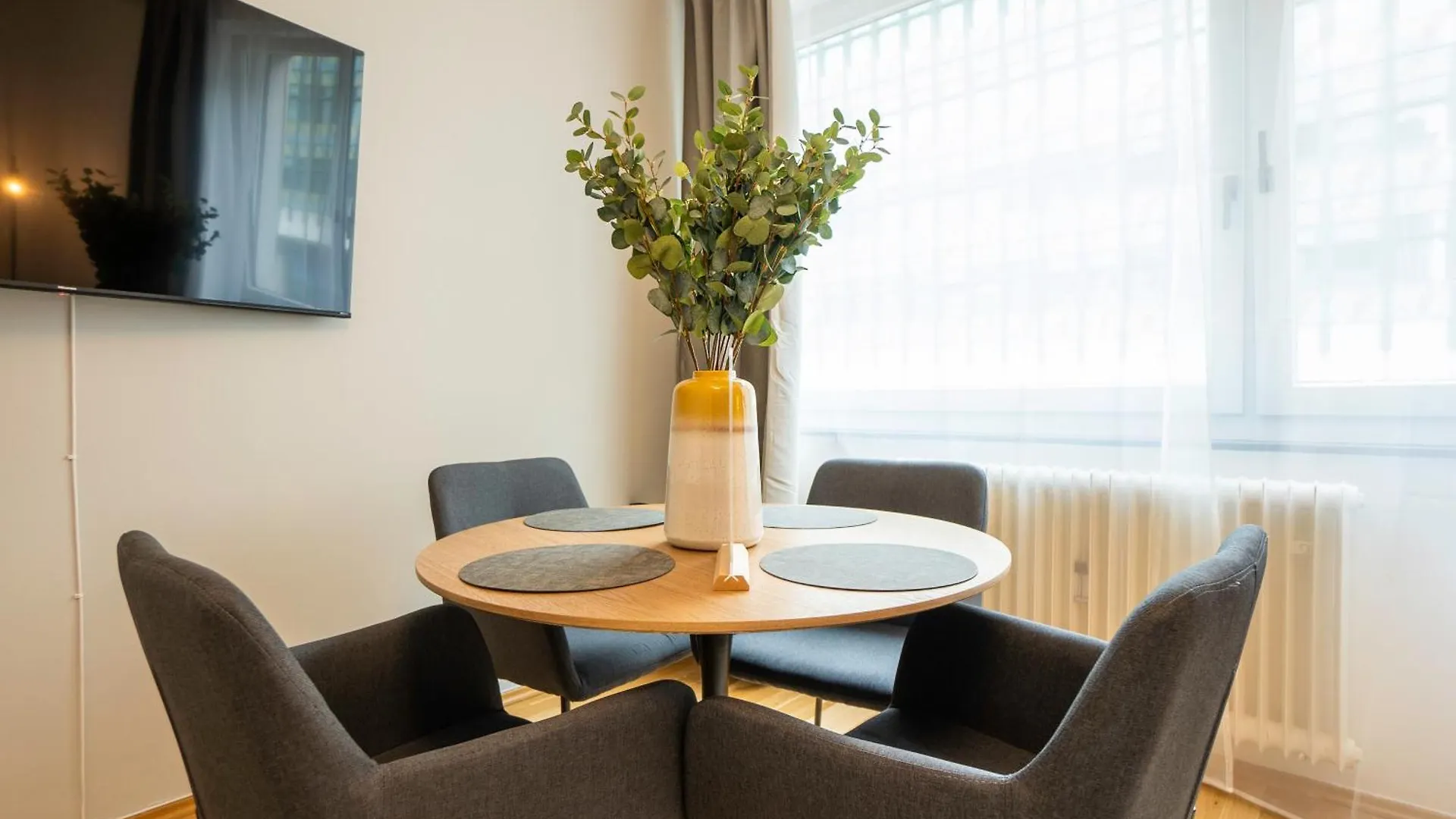 Brand New! Selfcheck-In, King Size Bed, Free Wi-Fi Lägenhet Wien