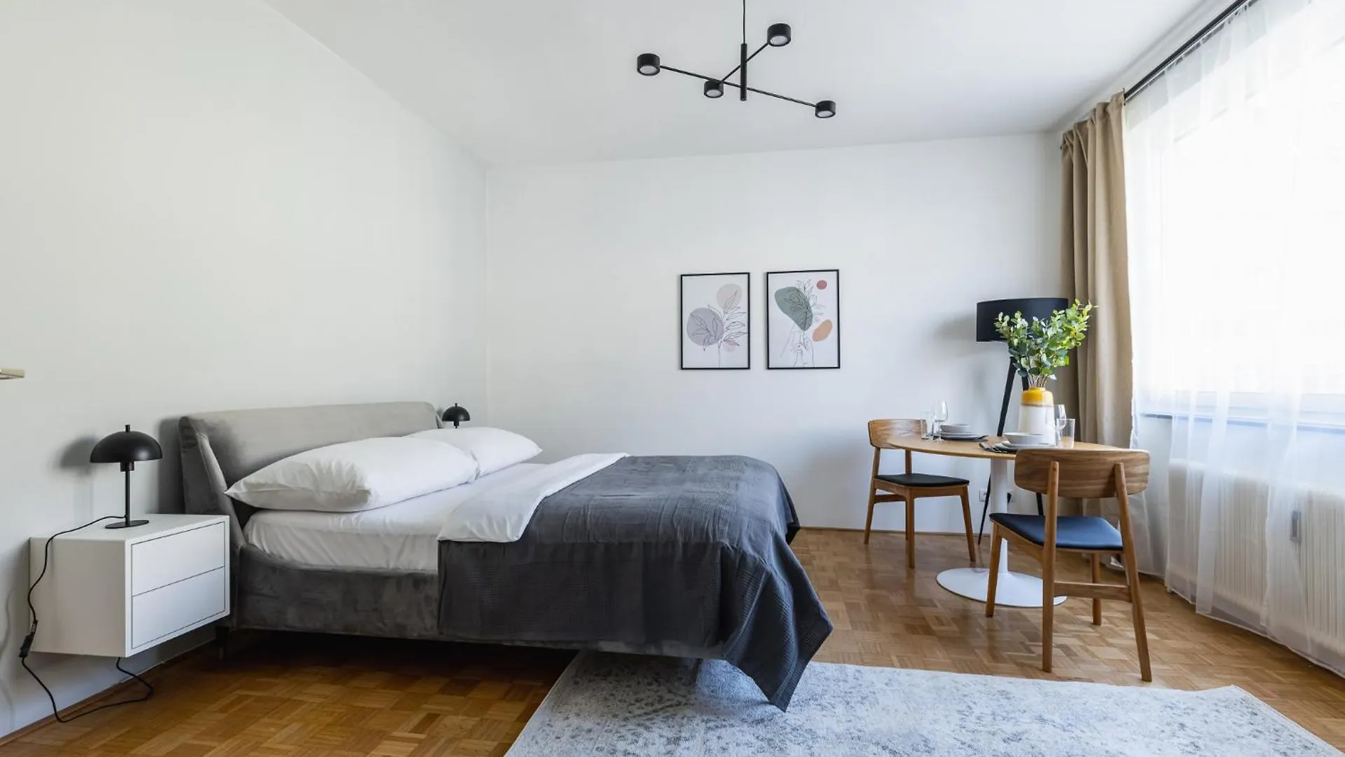 Appartement Brand New! Selfcheck-In, King Size Bed, Free Wi-Fi à Vienne